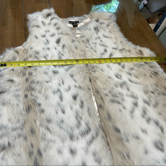 Faux Fur Snow Leopard Vest Satin Lined Pockets 2X - Picture 6 of 6